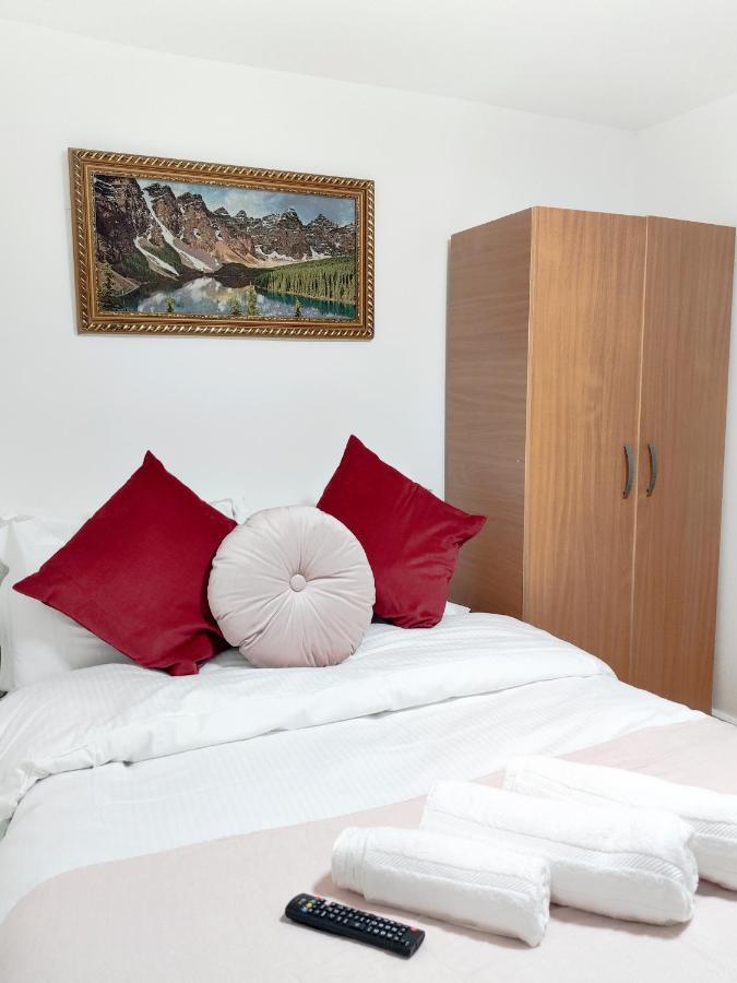 לונדון City Lodge Shadwell מראה חיצוני תמונה